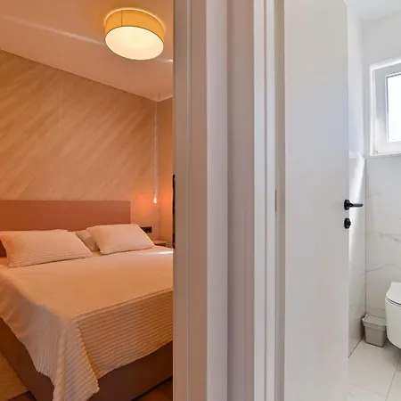 Noir Design Apartment
